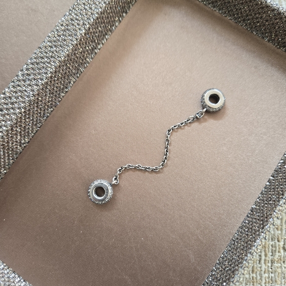 Pandora Safety Chain CZ - Picture 3 of 6